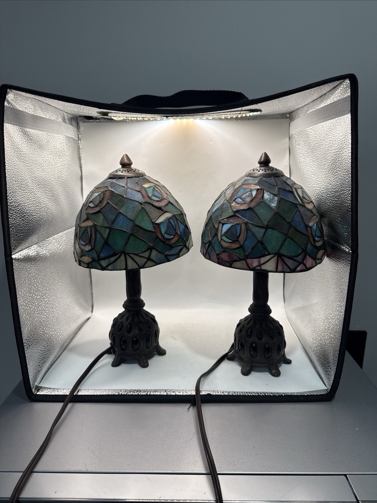 Pair Vintage Tiffany Style Stained Glass Rose Floral Table Lamps 13” WORKING * Pair Vintage Tiffany Style Stained Glass Rose Floral Table Lamps 13” WORKING *