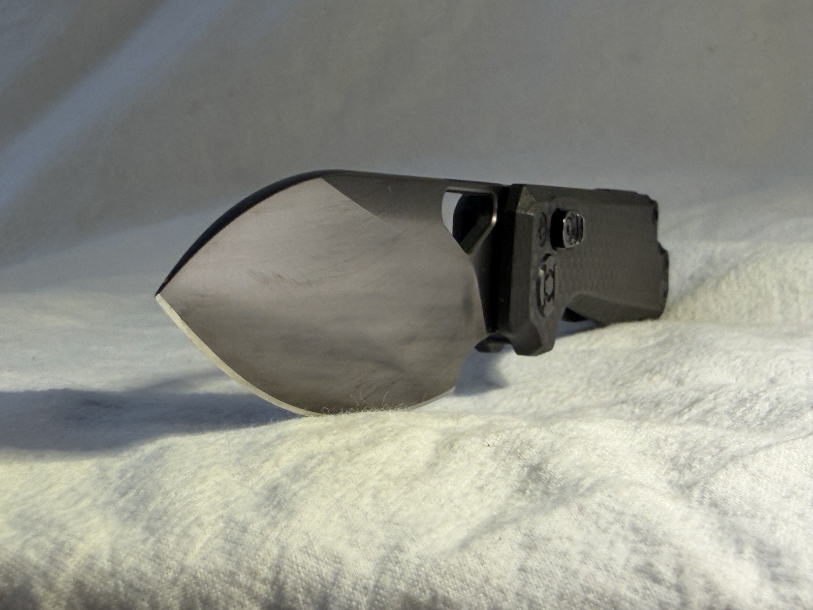 Kunwu Knives Pulsar Full DLC Elmax Carbon Fiber Kunwu Knives Pulsar Full DLC Elmax Carbon Fiber
