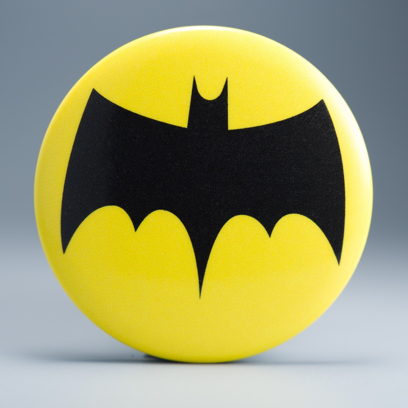 Vintage Batman Fan Club  Button Pin 2.25