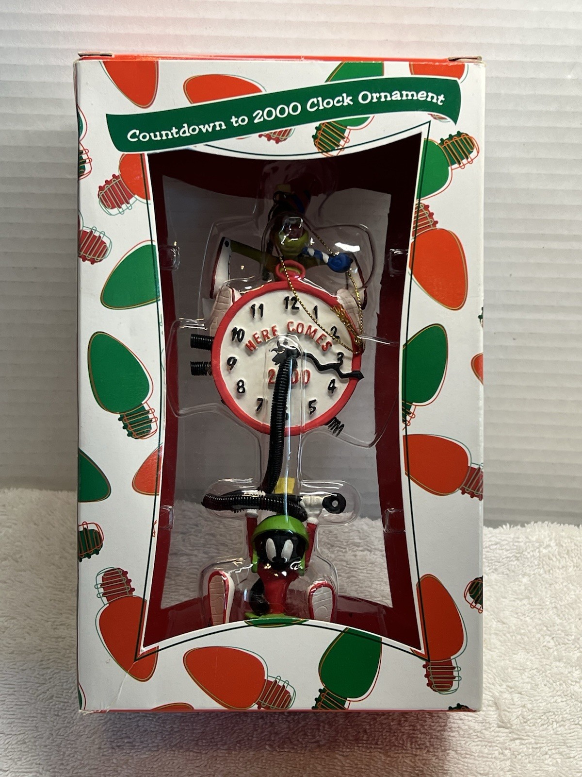 1999 WB Studio Store: Countdown To 2000 Clock Ornament Marvin The Martian New 1999 WB Studio Store: Countdown To 2000 Clock Ornament Marvin The Martian New
