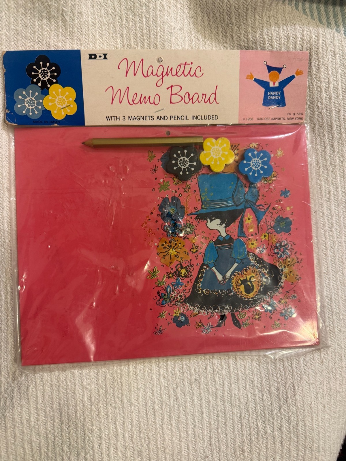 Vintage Magnetic Memo Board Antique 1970s Sealed in Original Package Vintage Magnetic Memo Board Antique 1970s Sealed in Original Package