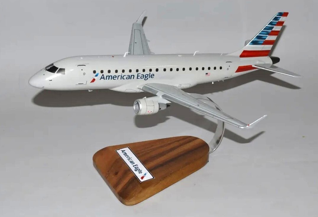 American Eagle Embraer E-175 New Livery Desk Display Jet Model 1/72 SC Airplane American Eagle Embraer E-175 New Livery Desk Display Jet Model 1/72 SC Airplane