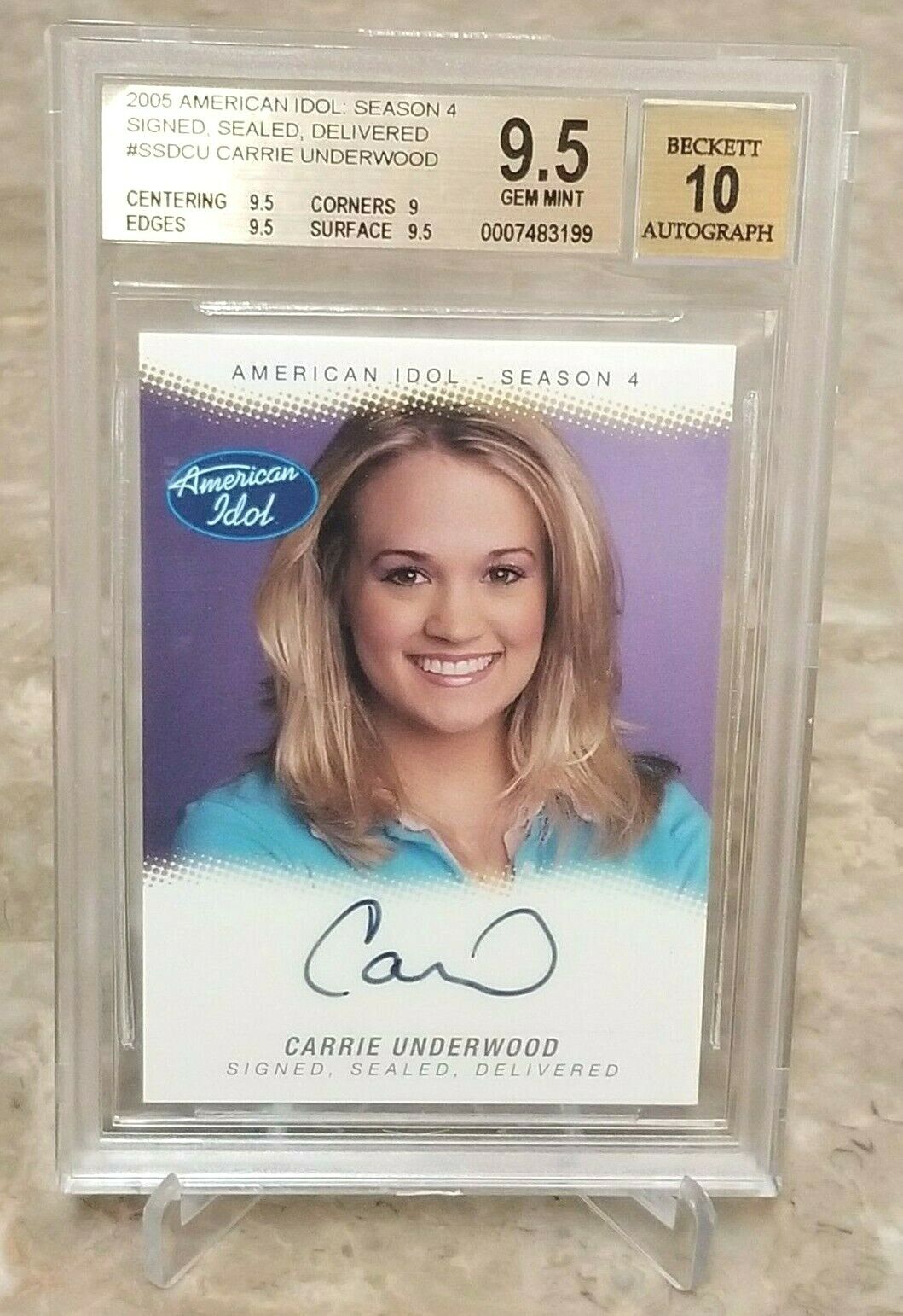 2005 Carrie Underwood American Idol Signed SSDCU Beckett 9.5 AUTO Rookie Card
