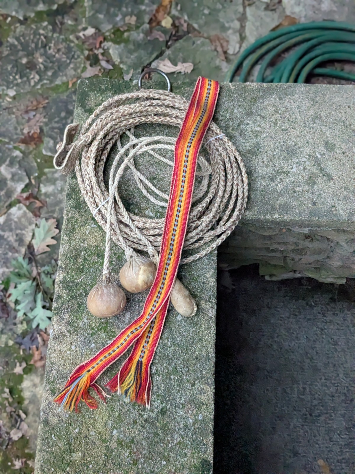 Antique/Vtg Braided Rawhide Lariat Riata Ranch Lasso Rope & Bolas Authentic π€ Antique/Vtg Braided Rawhide Lariat Riata Ranch Lasso Rope & Bolas Authentic π€