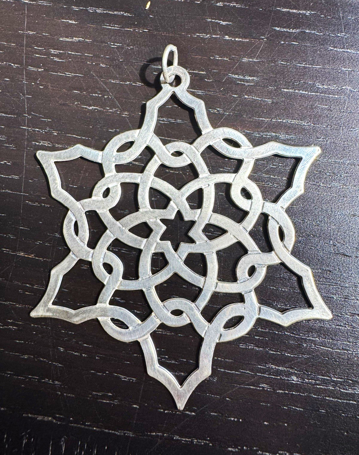 Vintage 1993 Metropolitan Museum of Art MMA Silver Plated Snowflake Ornament 3” Vintage 1993 Metropolitan Museum of Art MMA Silver Plated Snowflake Ornament 3”