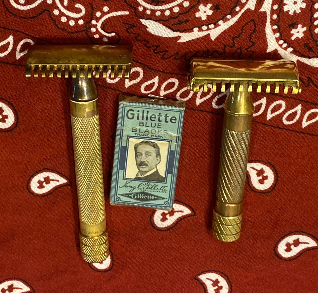 1930s Era Antique Vintage Gillette Aristocrat TTO Razor & 3-piece Big Fellow 1930s Era Antique Vintage Gillette Aristocrat TTO Razor & 3-piece Big Fellow