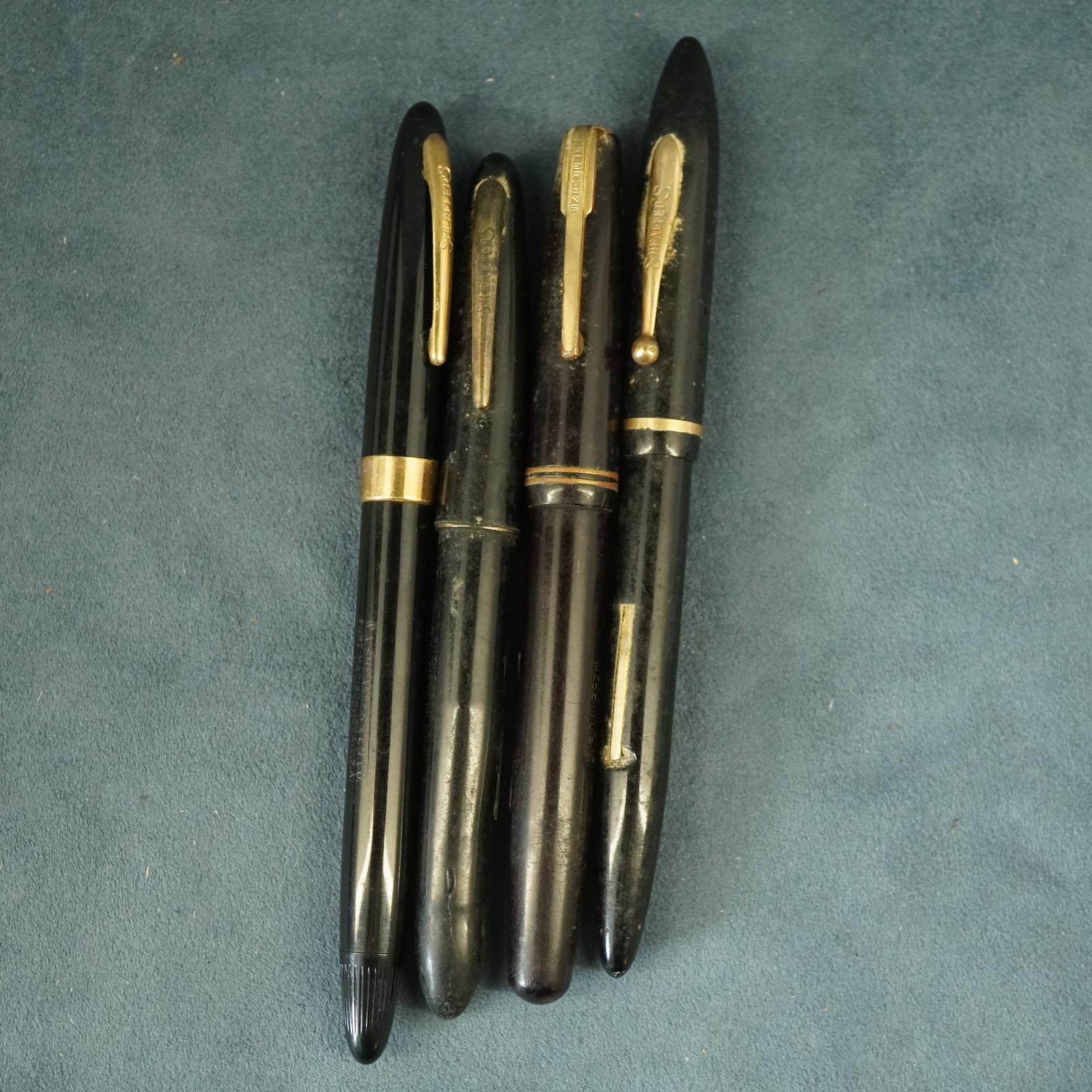 Lot of 4 Vintage Sheaffer Fountain Pens w 14k NIBS for Parts/Repair