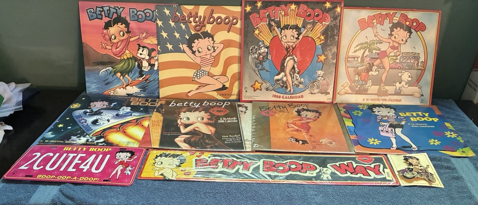 VTG Betty Boop Lot: 8 Sealed Wall Calendars (1998-2006) + Metal Signs, Pin & Bag