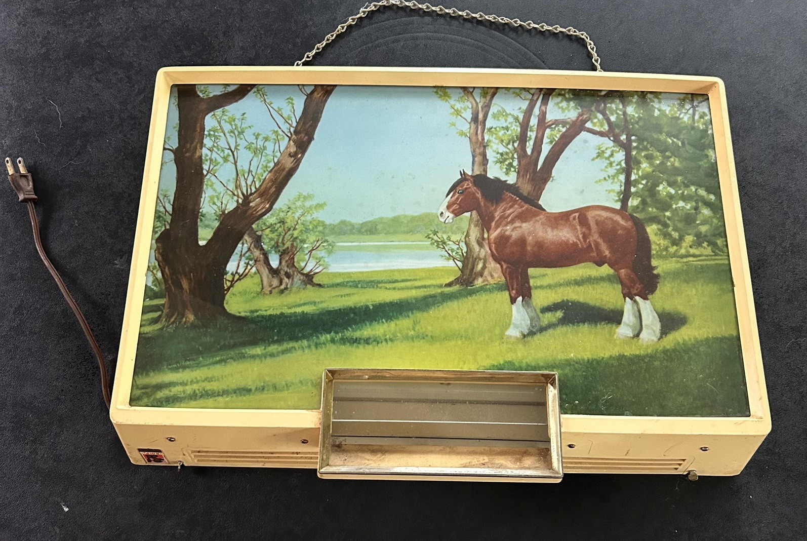 1950\'s Vintage Budweiser Beer Lighted Clydesdale Horse Sign working condition 1950\'s Vintage Budweiser Beer Lighted Clydesdale Horse Sign working condition