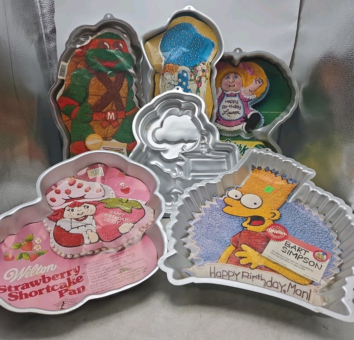 Vtg Lot Of 6 Wilton Iconic 70s & 80s Character Aluminum Cake Pans Vtg Lot Of 6 Wilton Iconic 70s & 80s Character Aluminum Cake Pans