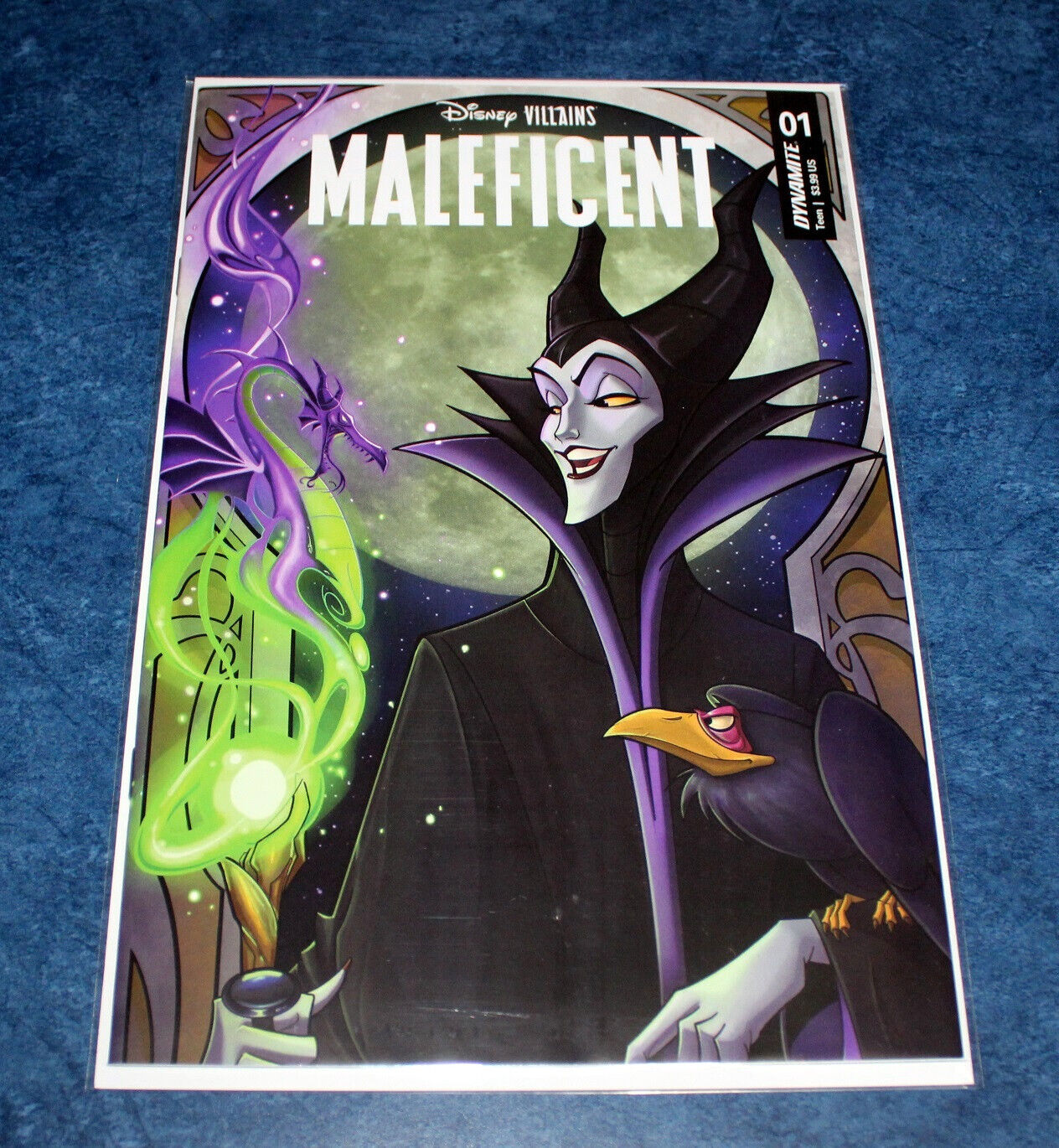 DISNAY MALEFICENT #1 PETER SMITH exclusive variant 1st print DYNAMITE 2023 NM