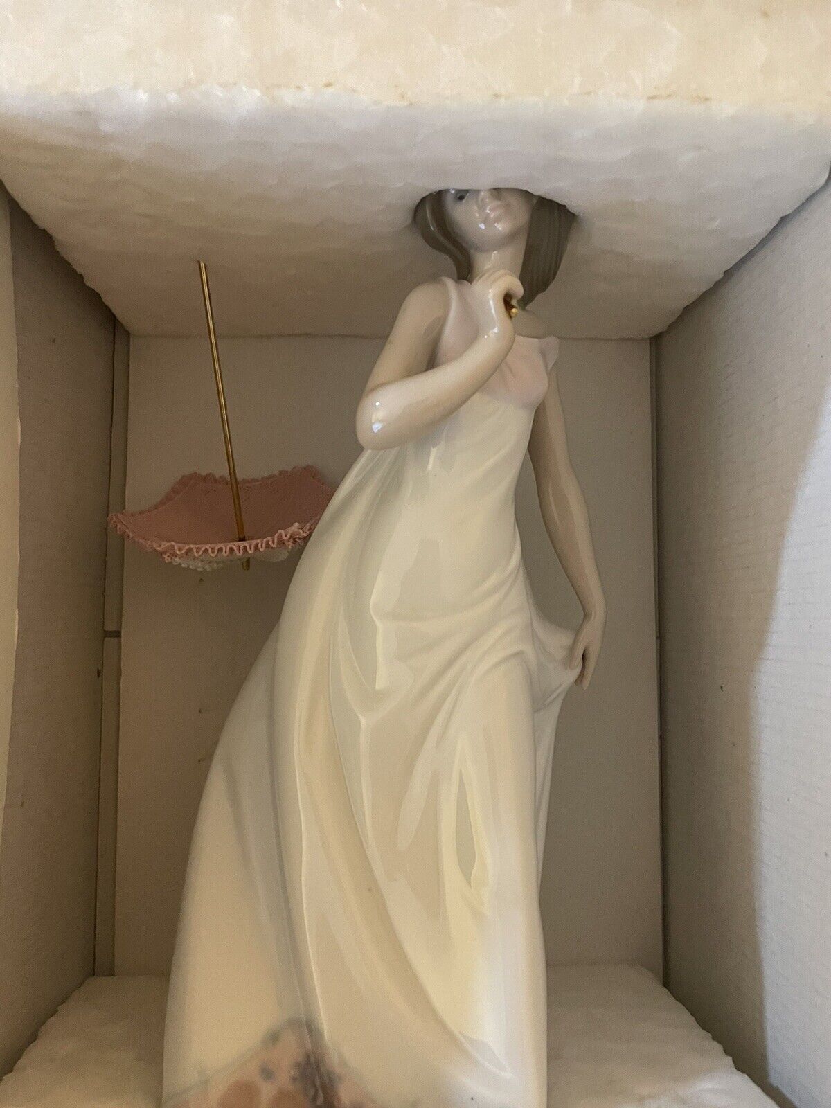 Lladro Collector’s Society 1995 Afternoon Promenade Gloss Finish Figurine 7636