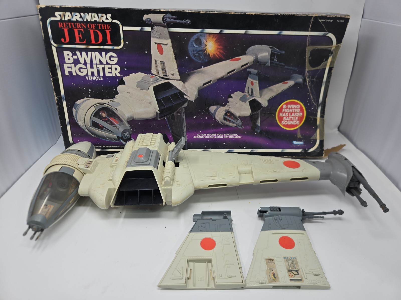 Kenner Star Wars B-Wing Fighter Vehicle Return of the Jedi Incomplete AS-IS VTG Kenner Star Wars B-Wing Fighter Vehicle Return of the Jedi Incomplete AS-IS VTG