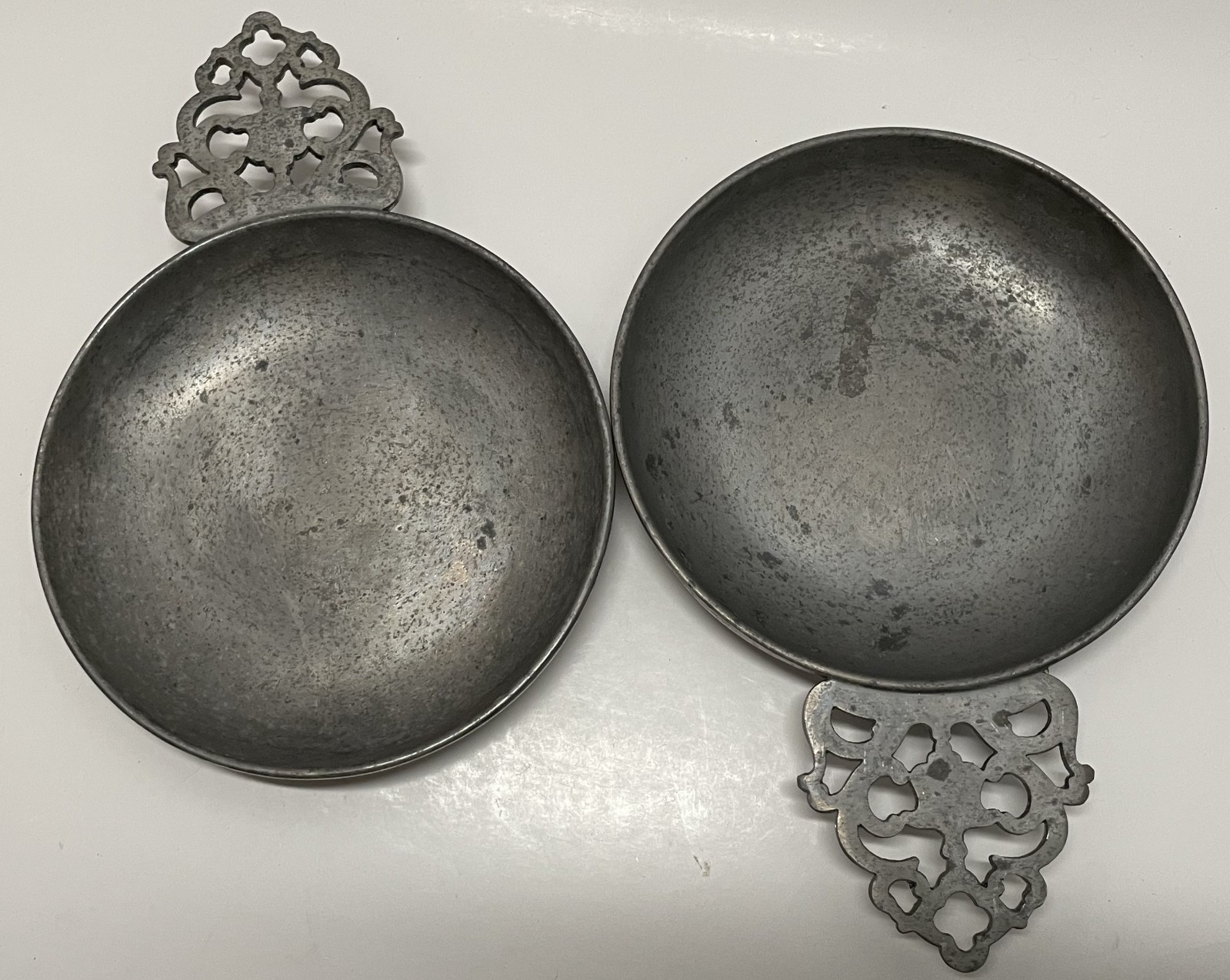 Vintage Pair of Stede pewter porringer bowls with horse head maker's mark Vintage Pair of Stede pewter porringer bowls with horse head maker's mark