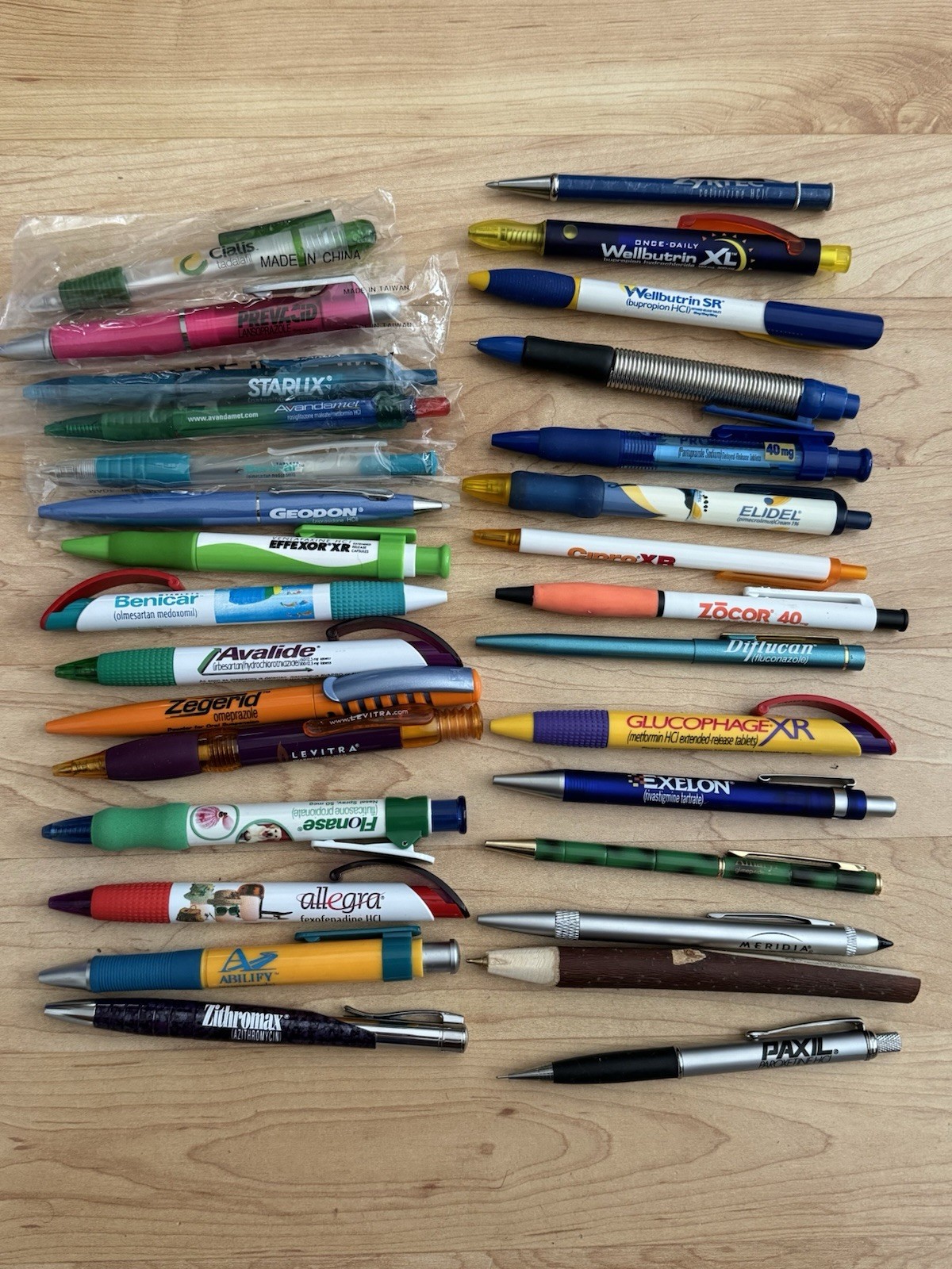 Lot of 30 Various Drug Rep Ink Pens Pharmaceutical Promo Medical Advertising Lot of 30 Various Drug Rep Ink Pens Pharmaceutical Promo Medical Advertising