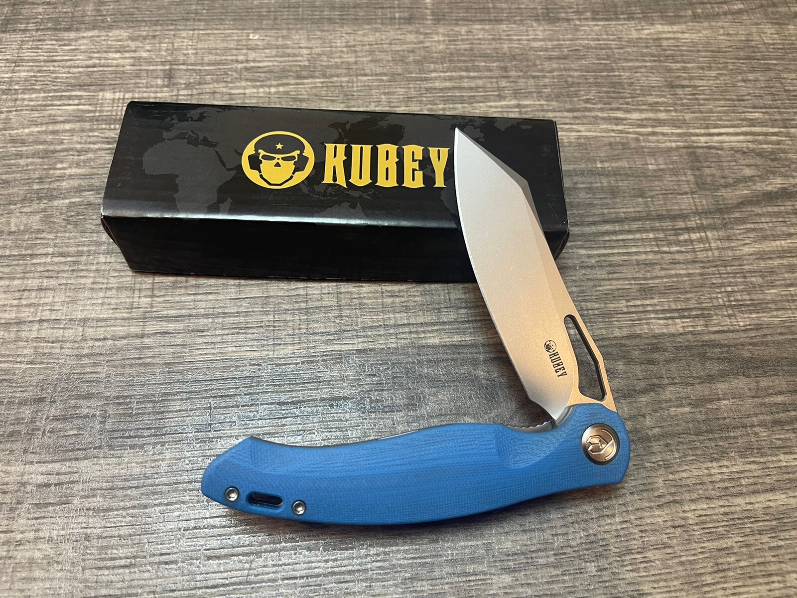Kubey Drake Liner Lock Folding Knife, Blue G-10 Handles KB239D Kubey Drake Liner Lock Folding Knife, Blue G-10 Handles KB239D