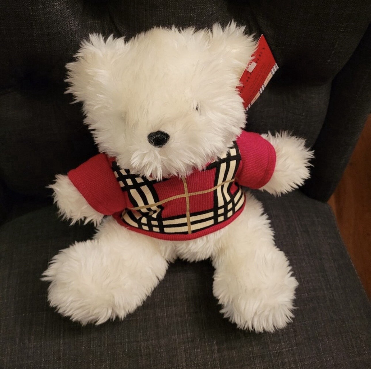 Burberry Fragrance “Baxter Bear” Plush – Gift With Purchase Promo Burberry Fragrance “Baxter Bear” Plush – Gift With Purchase Promo