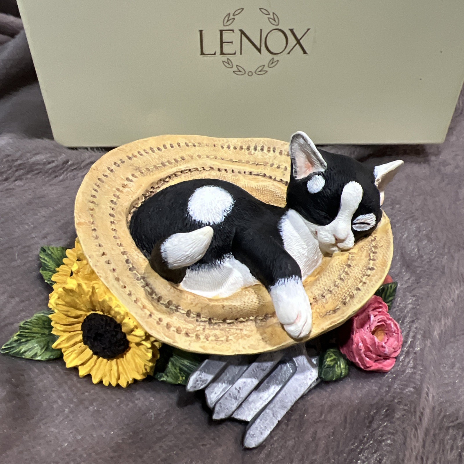 Lenox \