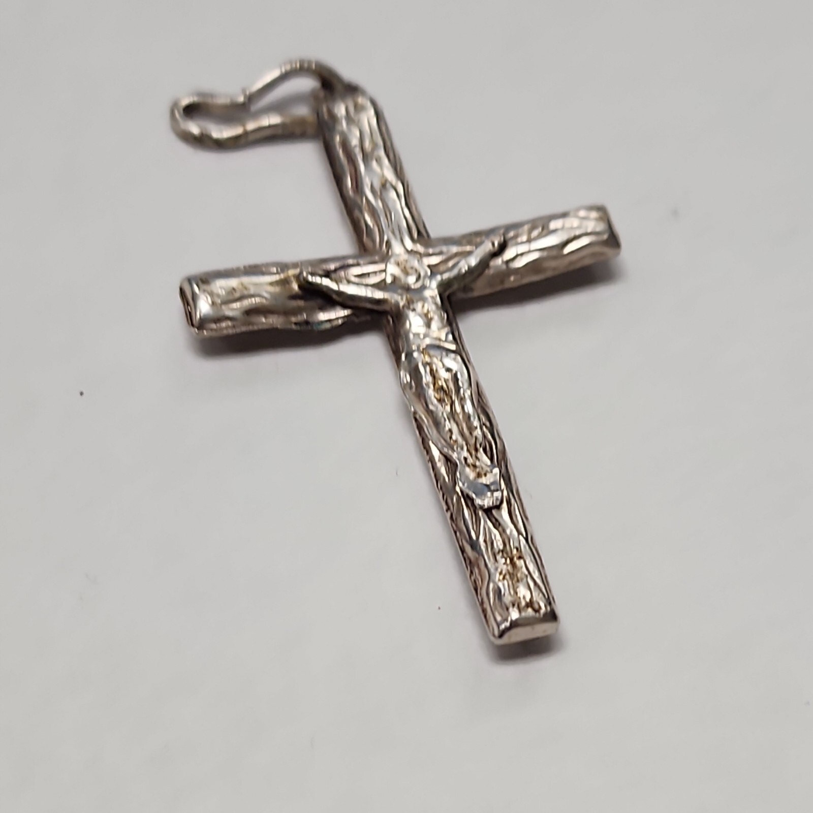 Sterling Crucifix Cross Pendant Etched Beautiful Slightly Bent 3.3 Gm JTr13 Sterling Crucifix Cross Pendant Etched Beautiful Slightly Bent 3.3 Gm JTr13