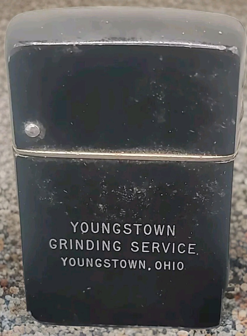 Vintage Brown & Bigelow Remembrance Wind Master Flip Top Lighter 