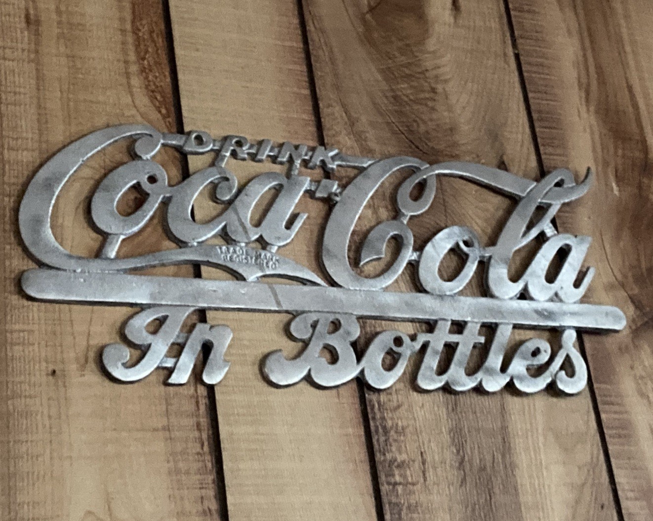 Vintage Drink Coca Cola In Bottles Cast Aluminum Radiator Sign Emblem -Repro- Vintage Drink Coca Cola In Bottles Cast Aluminum Radiator Sign Emblem -Repro-
