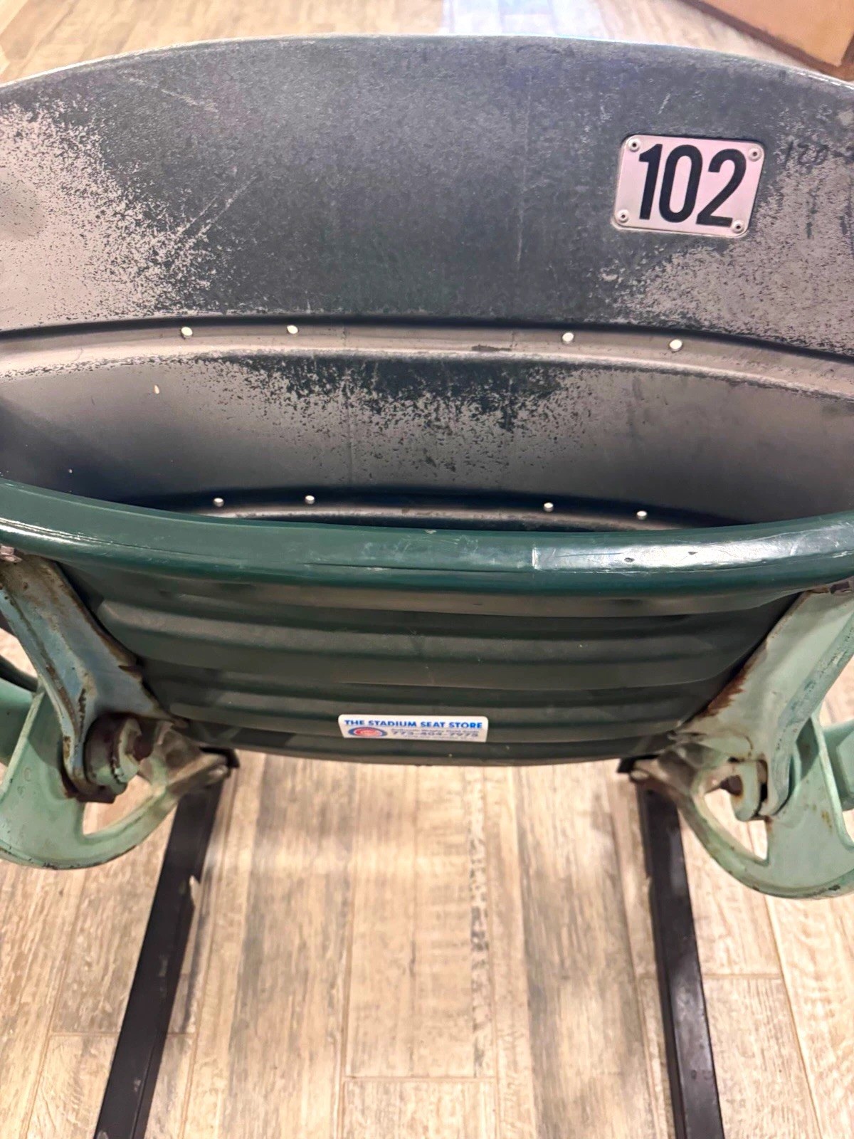 Authentic Wrigley Field Chicago Cubs Genuine Box Stadium Seat Green Authentic Wrigley Field Chicago Cubs Genuine Box Stadium Seat Green