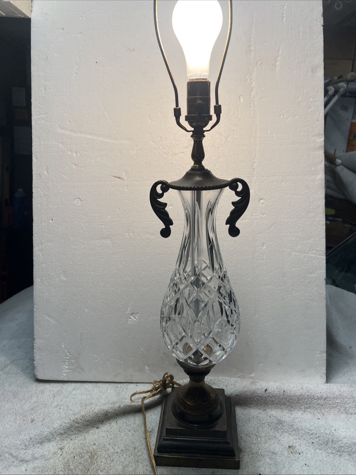 Waterford Westfield Flawless Fine Cut Crystal Table Lamp. Brass Handles