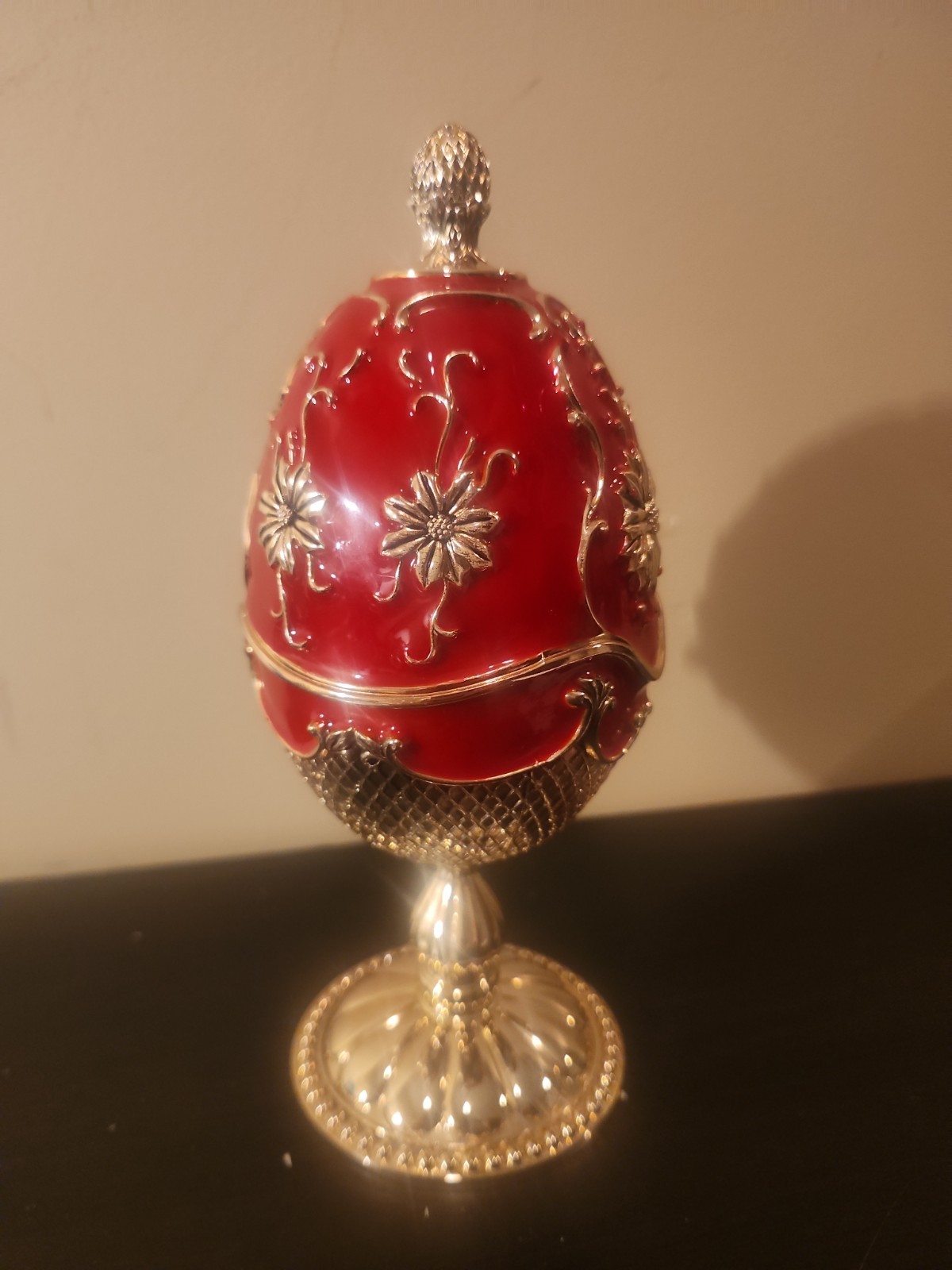 Vintage 2002 wallace Silversmith Red Enamel Nativity Siler plated Holiday...