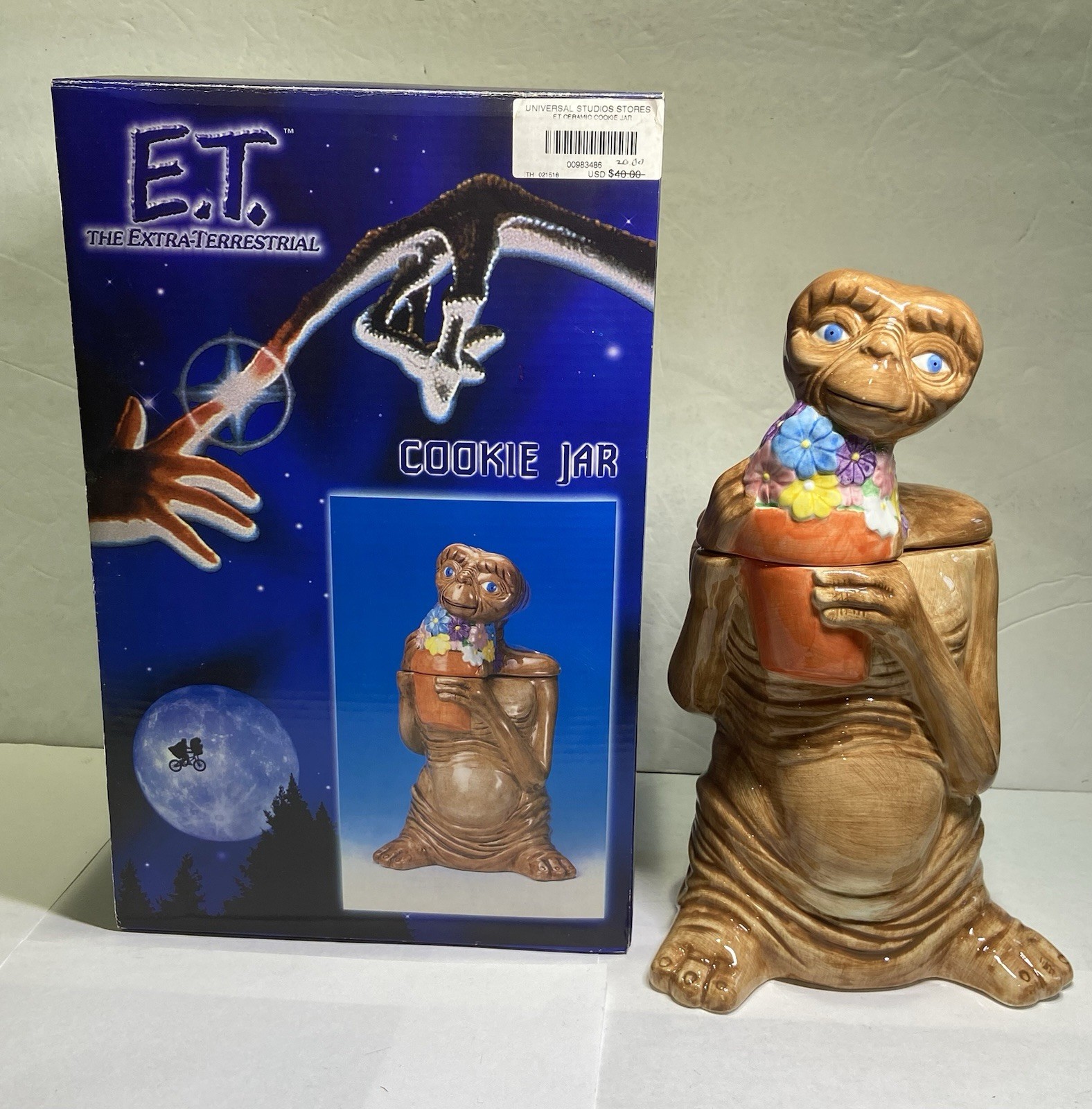 E.T. The Extra-Terrestrial Cookie Jar, Universal Studios, 11\ E.T. The Extra-Terrestrial Cookie Jar, Universal Studios, 11\