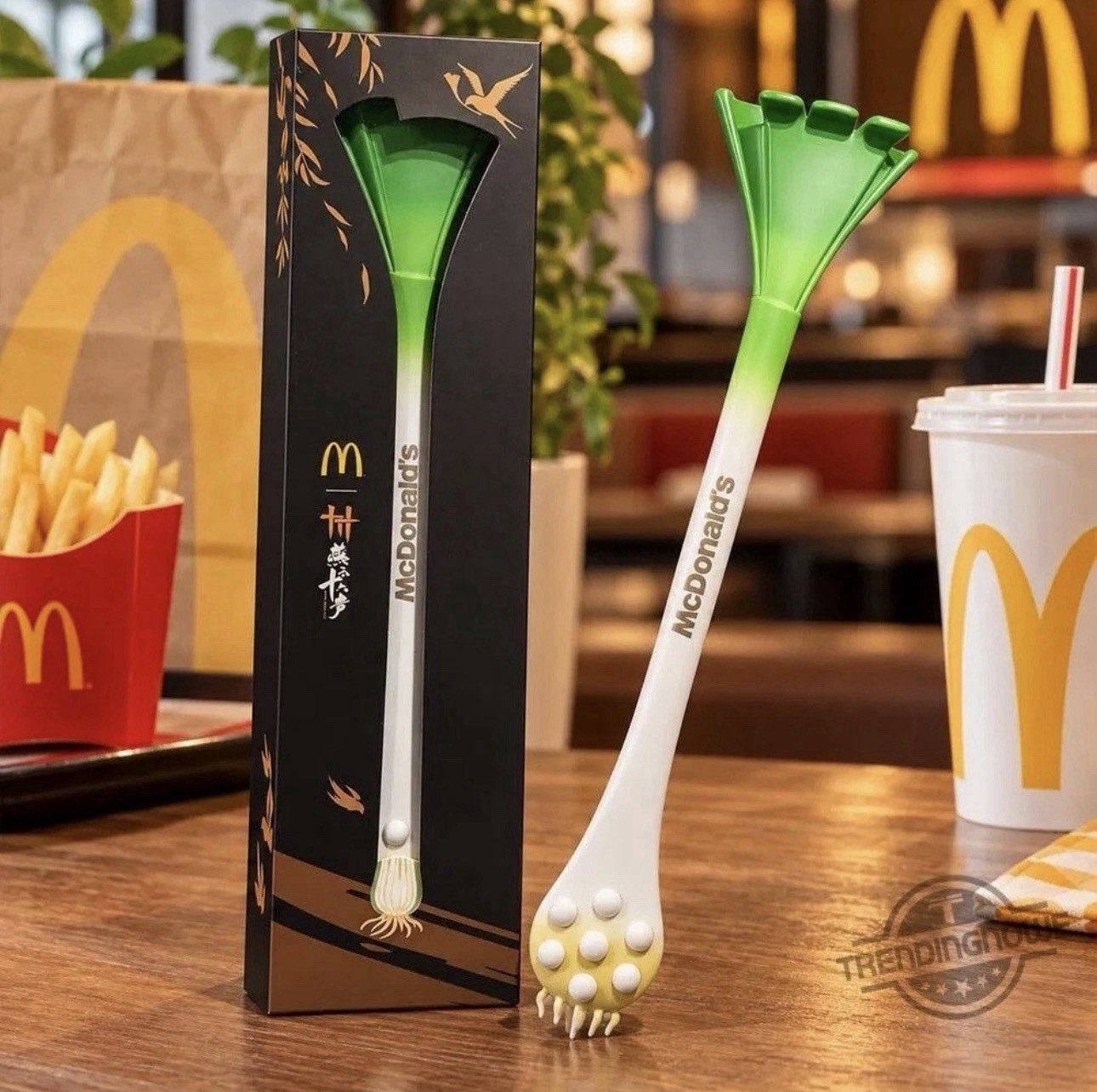 McDonald’s China Green Onion Leek Collectible Back Scratcher **ON HAND** McDonald’s China Green Onion Leek Collectible Back Scratcher **ON HAND**