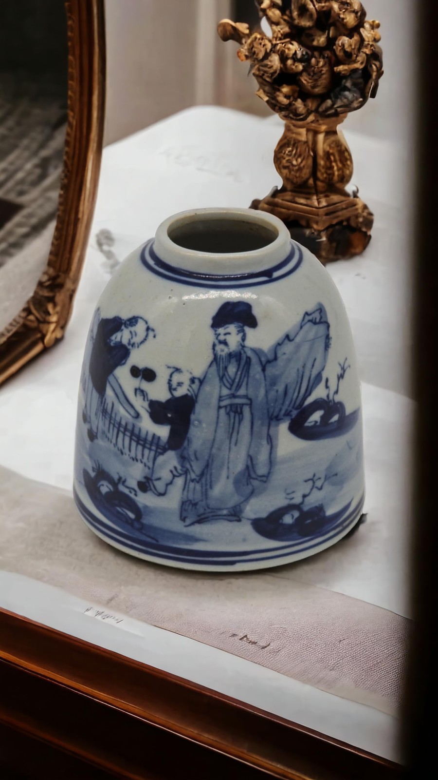 Festcool Antique Style Blue and White Porcelain Ceramic Covered Jar Vase, Chi... Festcool Antique Style Blue and White Porcelain Ceramic Covered Jar Vase, Chi...