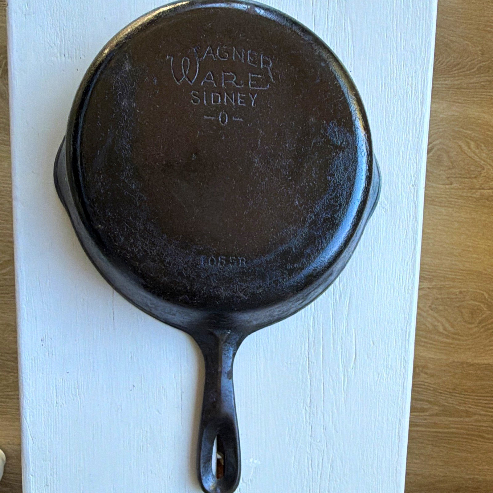 Vintage Wagner Ware Sidney -O- Cast Iron Skillet size 5 Vintage Wagner Ware Sidney -O- Cast Iron Skillet size 5