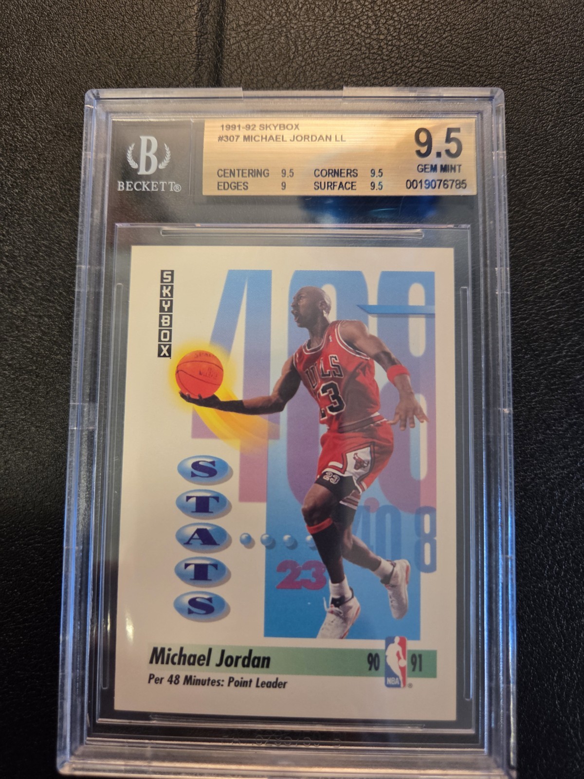 1991-92 SKYBOX #307 MICHAEL JORDAN BGS 9.5 GEM MINT