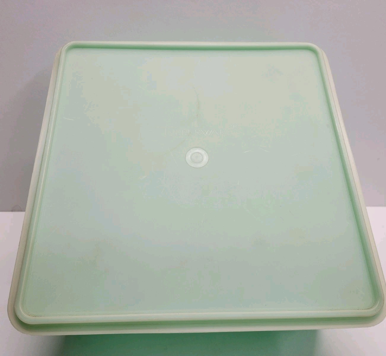 Vtg Tupperware Jadeite Green Large Square Keeper 166-2 Container Sheer Lid 223