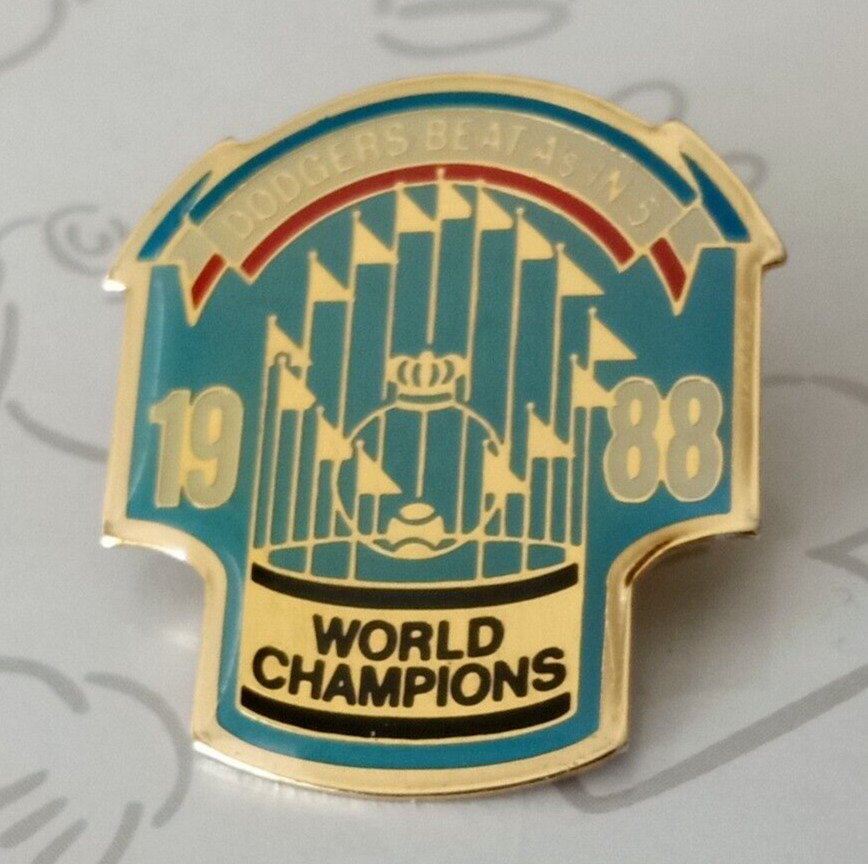 Vintage LA Dodgers Beat A\'s in 5 World Champions Unocal Lapel Pin