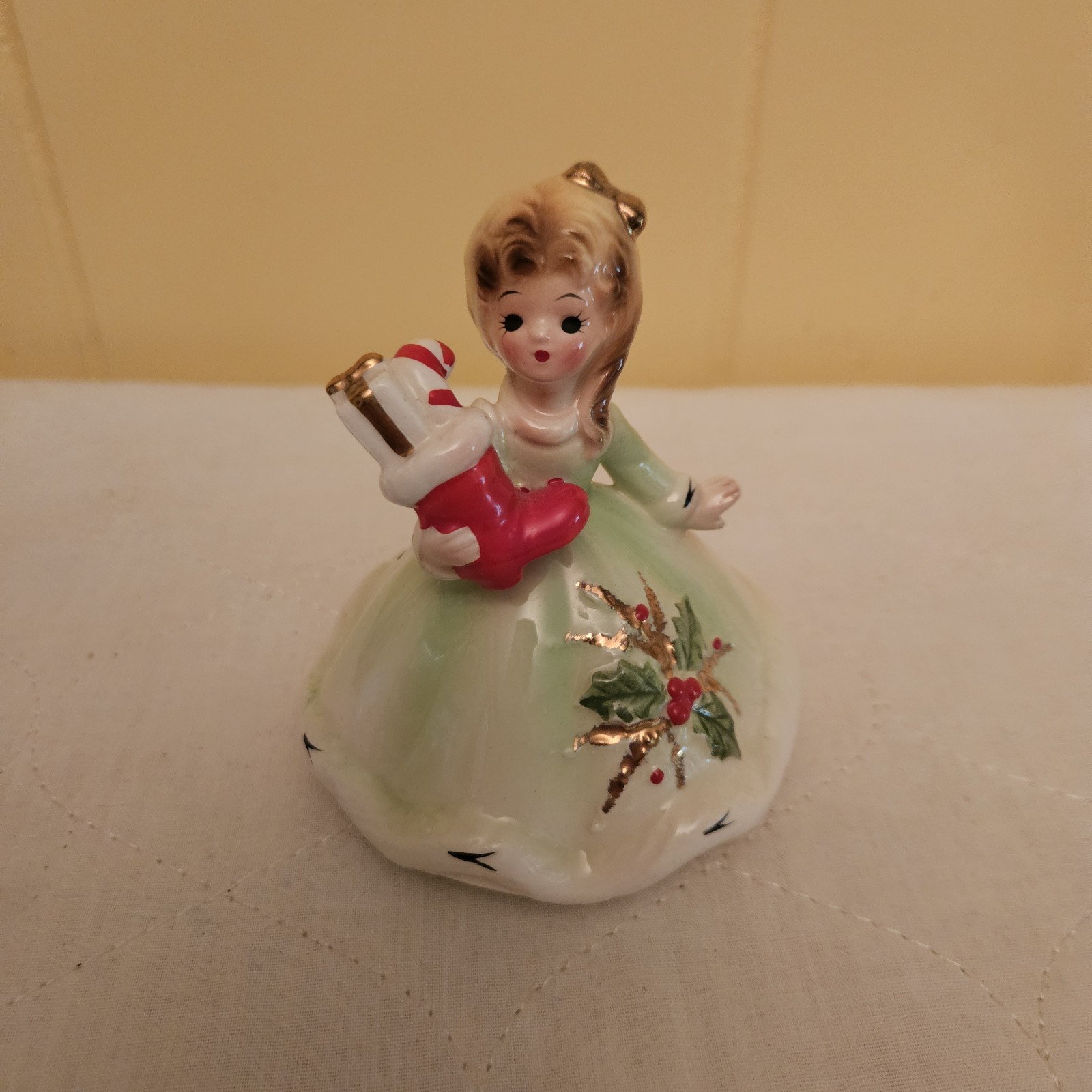 VTG Josef Originals Christmas Girl W/Stocking Green Dress Black Eyes Japan