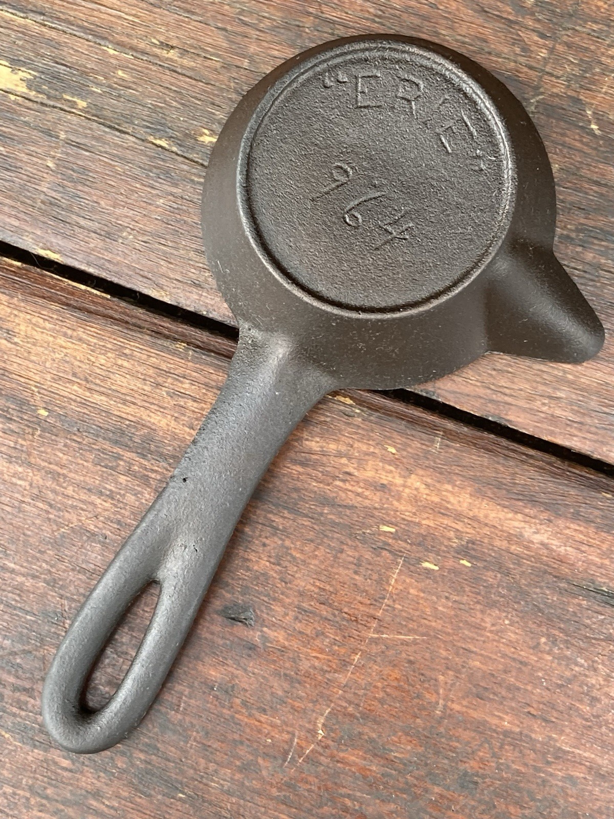 Pre Griswold Erie Wax Ladle 
