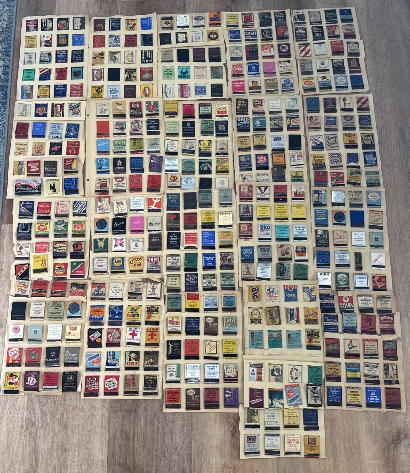 VINTAGE 1930S- 1950S Matchbooks MATCH BOOK COVER COLLECTION LOT 400+ VINTAGE 1930S- 1950S Matchbooks MATCH BOOK COVER COLLECTION LOT 400+
