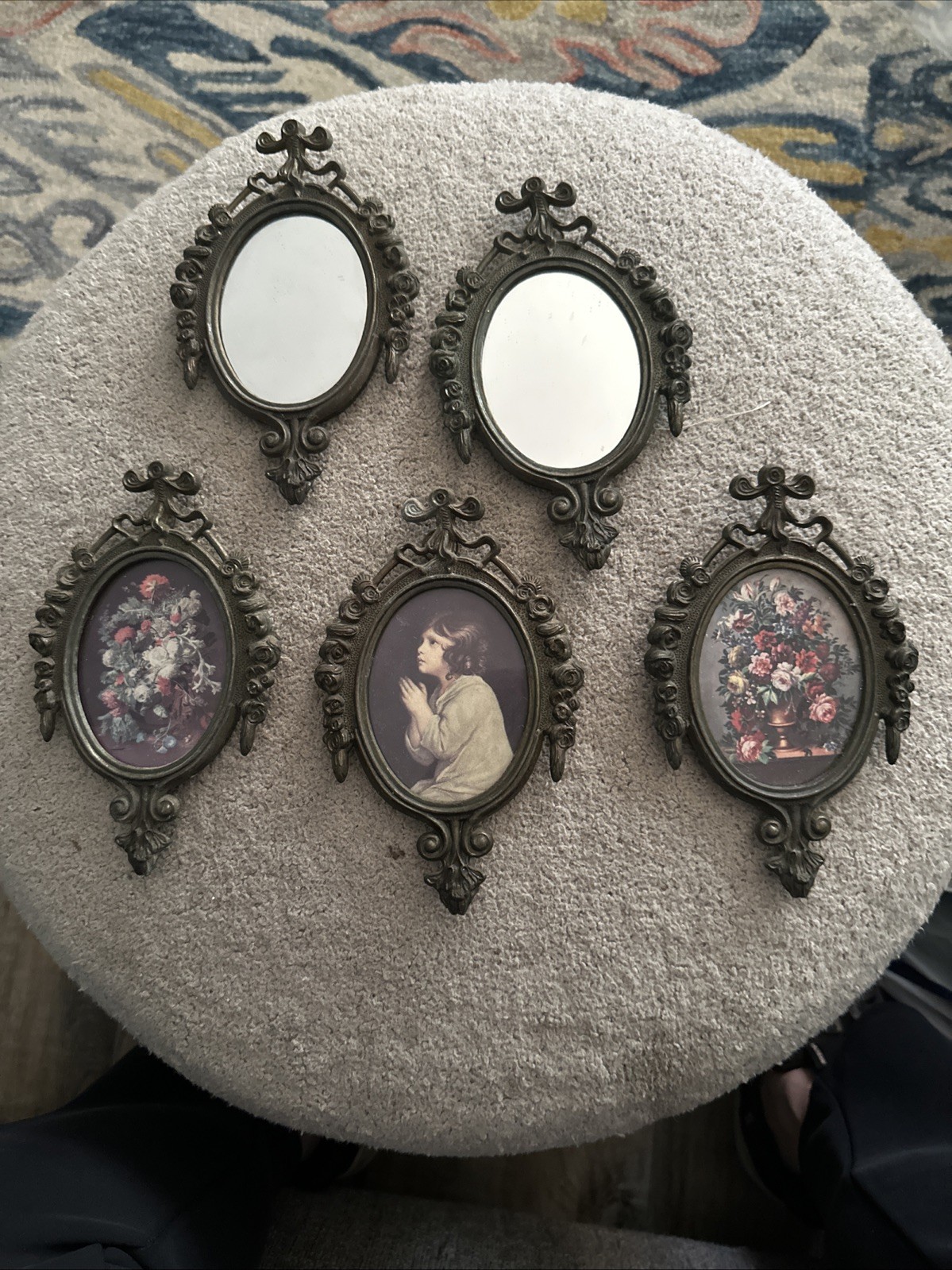 Vtg Italian Brass Oval Frames Art Prints Set Of 5 Mirrors Praying Hands Floral Vtg Italian Brass Oval Frames Art Prints Set Of 5 Mirrors Praying Hands Floral