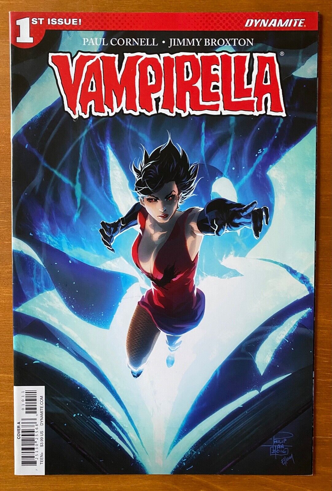 Vampirella (Vol 4) #1 NM (2017) Philip Tan / Cover A - First Print