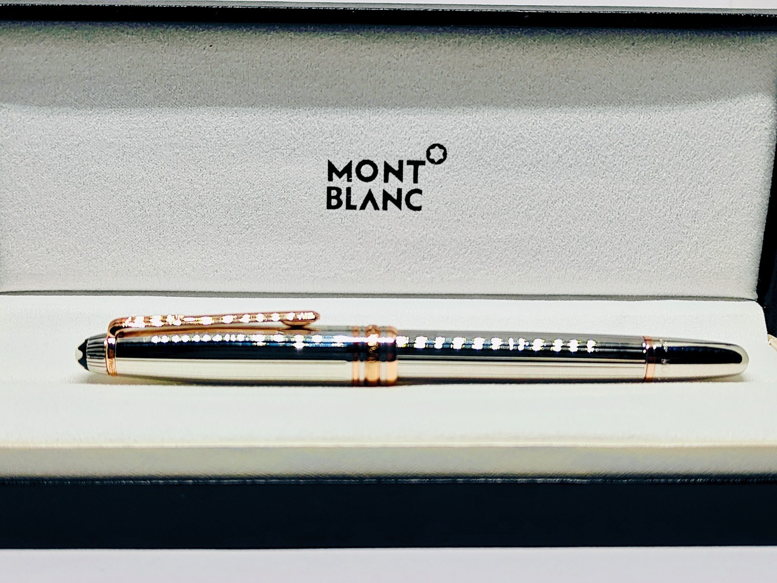 Vintage Montblanc Meisterstück Doué Solitaire Ballpoint Free World Wide Shipping