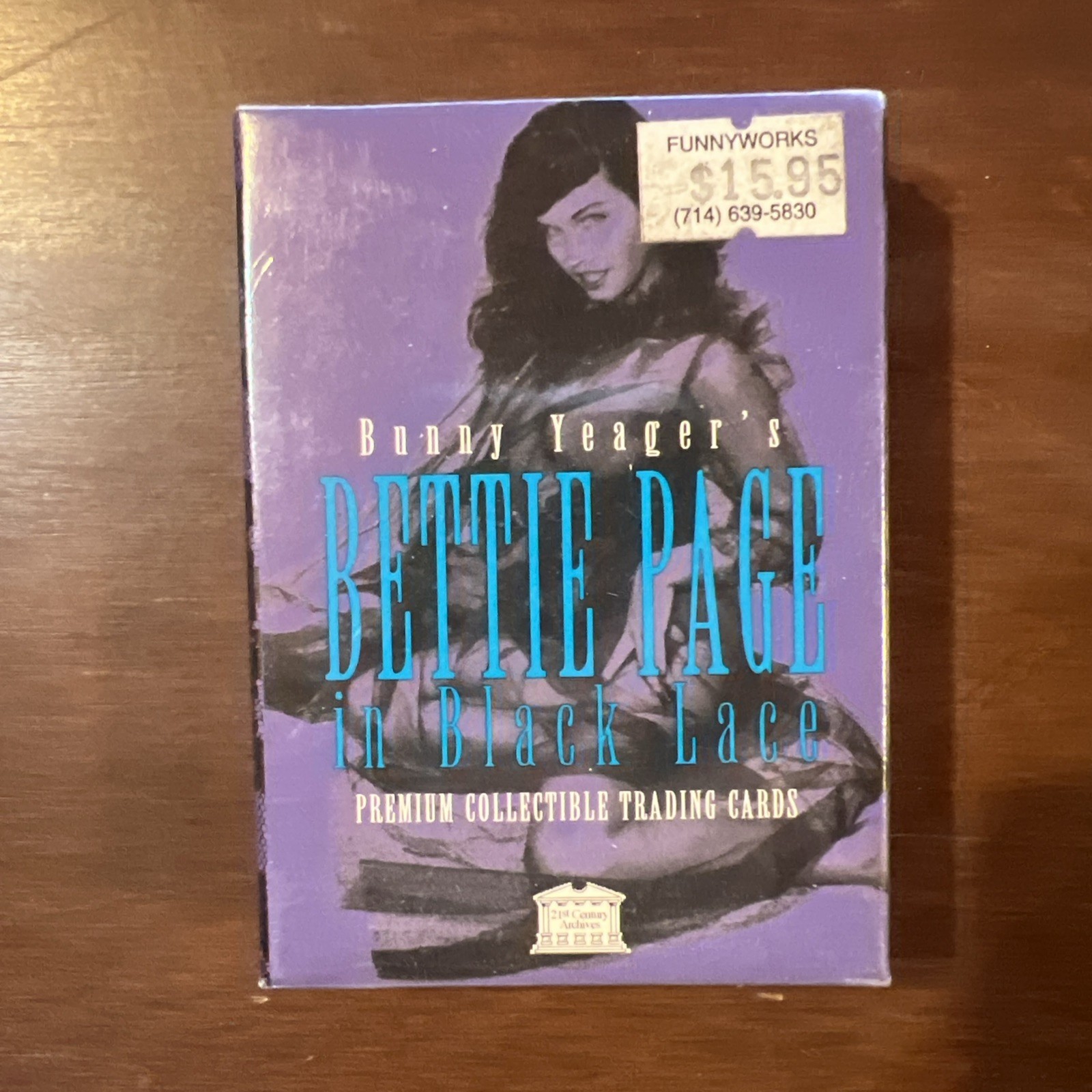 Bettie Page in Black Lace Trading Cards 5 Card Set Sealed Box Premium Art NEW Bettie Page in Black Lace Trading Cards 5 Card Set Sealed Box Premium Art NEW