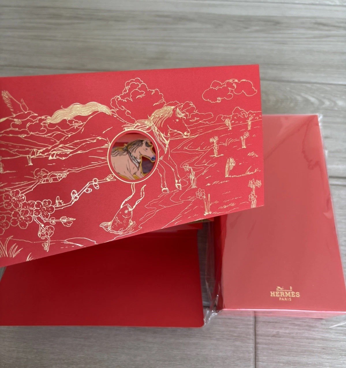 Hermes Year Of The Horse 2026 Lunar New Year Red Envelopes(Pack of 10) Hermes Year Of The Horse 2026 Lunar New Year Red Envelopes(Pack of 10)