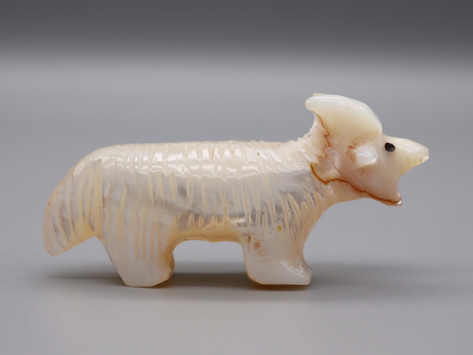 Mary Tsikewa (d) Mother-of-Pearl Zuni Goat Fetish Mary Tsikewa (d) Mother-of-Pearl Zuni Goat Fetish
