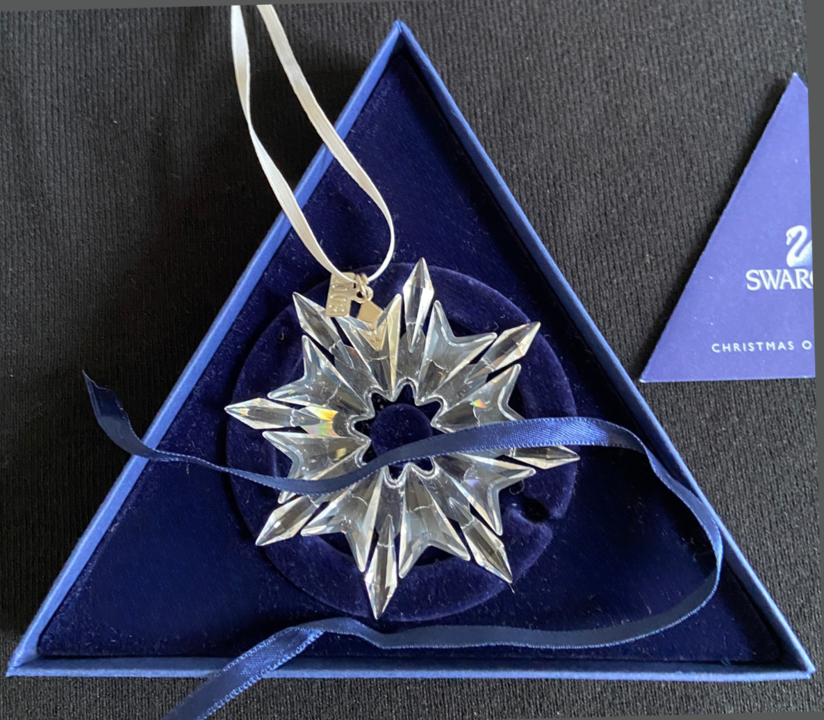 Swarovski Crystal Christmas Star 2003 Annual Star/Snowflake Ornament with Boxes