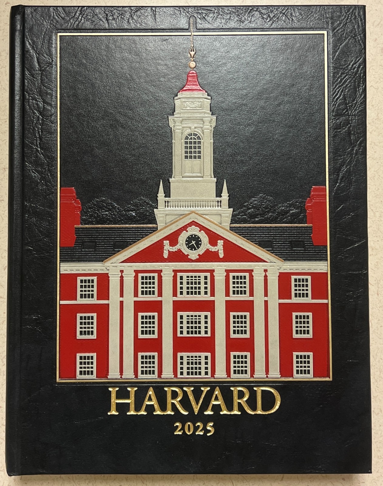 Harvard 389 – 2025 Yearbook | Harvard University Class of 2025