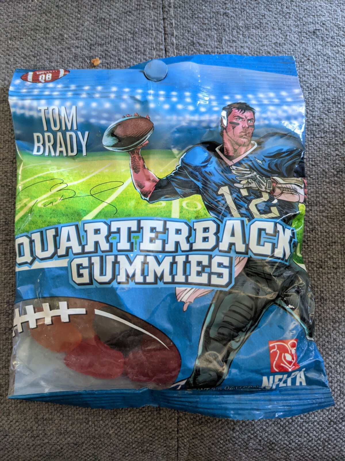 Tom Brady Patriots Quarterback Gummies Candy (Rare). Limited Edition. GOAT. Tom Brady Patriots Quarterback Gummies Candy (Rare). Limited Edition. GOAT.