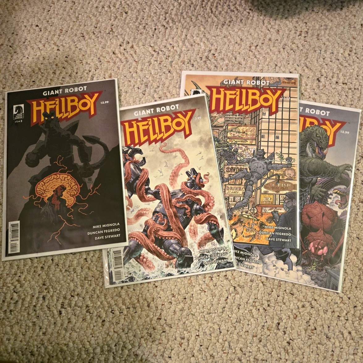 Giant Robot Hellboy #1-3 Comic Book Lot • Dark Horse • Mignola Fegredo Giant Robot Hellboy #1-3 Comic Book Lot • Dark Horse • Mignola Fegredo
