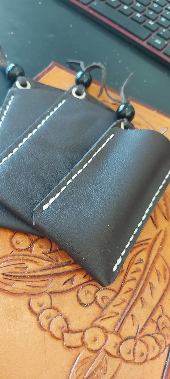 bundle of 3 beautiful black italian leather pocket slips for your folding knives