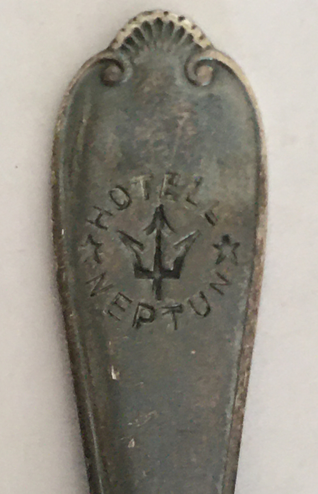 Vintage Souvenir Spoon Collectible Hotell Hotel Neptun Dubrovnik Croatia 4.75” Vintage Souvenir Spoon Collectible Hotell Hotel Neptun Dubrovnik Croatia 4.75”